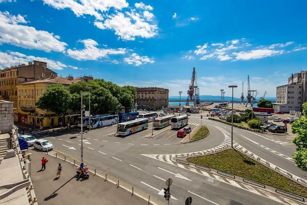 Apartment Mia Rijeka 0*,  Croatia